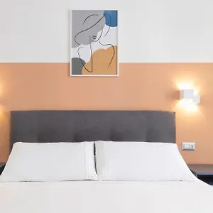 Pensión Quarzo. Modern, Cagliari